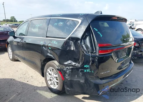 2025 Chrysler Pacifica Select from USA, damaged, VIN 2C4RC1BG0SR506483